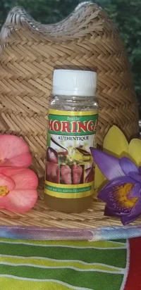 Huile de moringa